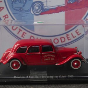 Citroen traction 11 familiale des pompiers d’Agé 1955