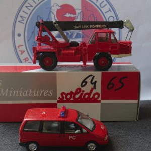 Grue routière et peugeot 806 solido pompier 1/43