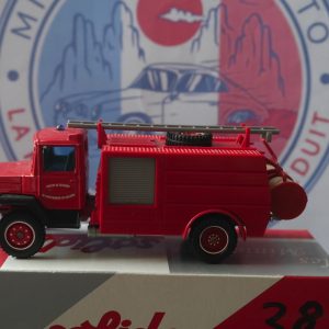 Iveco pompier 1/50