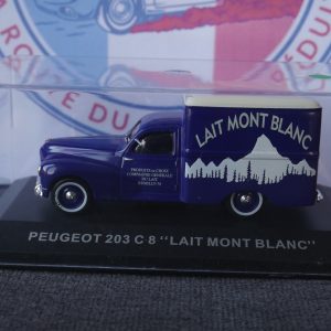 Peugeot 203 C 8 lait mont blanc