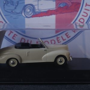 Peugeot 203 cabriolet  blanche