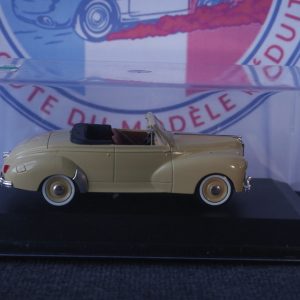 Peugeot 203 cabriolet beige