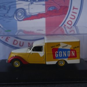 Peugeot 402 gonon