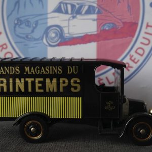 Renault KZ 1/43 Grands magasins de Printemps