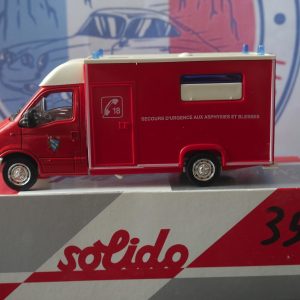 Renault master  secours d’urgence pompier 1/50