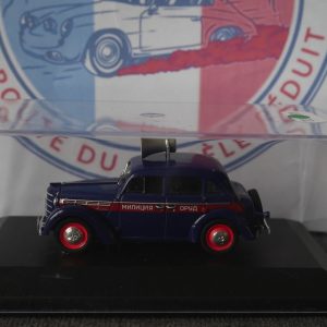 Voiture autre marque  1/43