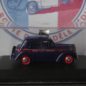 Voiture autre marque  1/43