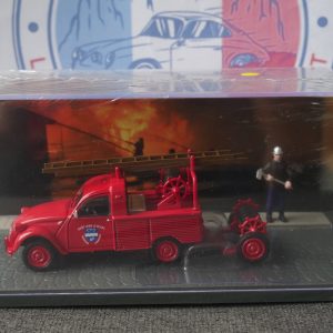 Citroen 2cv pompier pick up diorama