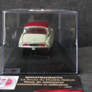 Citroen ds blanche toit rouge