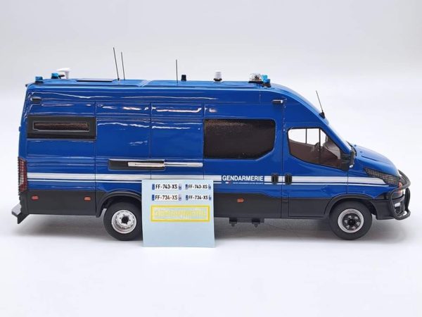 Iveco Daily Poste de commandement et de transmissions de la Gendarmerie 1/43 – Image 6