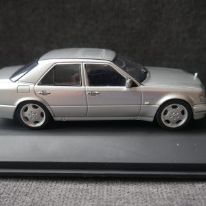 Mercedes-benz E60 AMG 1/43