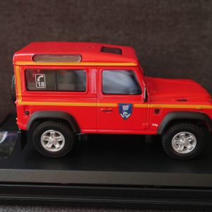 Land rover defender Pompier 1/43