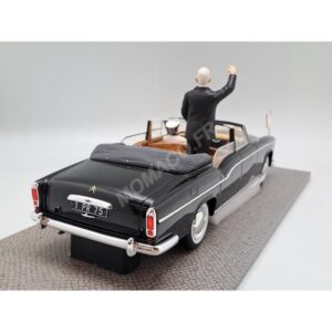 CITROEN 15-6 H LANDAULET CHAPRON 1956 « PRESIDENTIELLE » AVEC 2 FIGURINES « CHARLES DE GAULLE ET CHAUFFEUR »