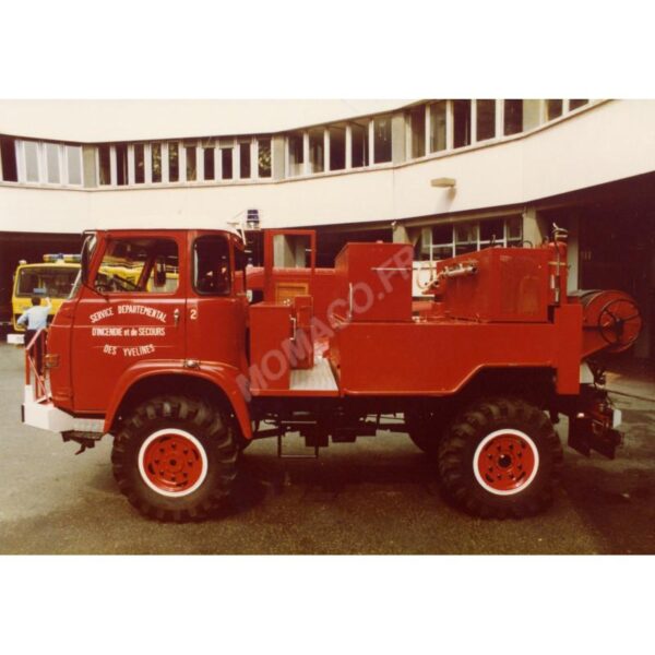 SAVIEM SP5 CAMIVA CCF SDIS "78 - YVELINES - VERSAILLES" – Image 2